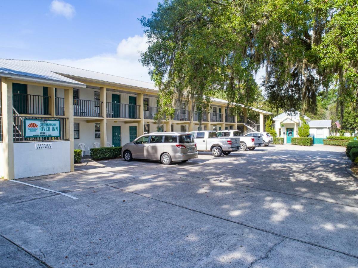 Steinhatchee River Inn And Marina Exterior photo