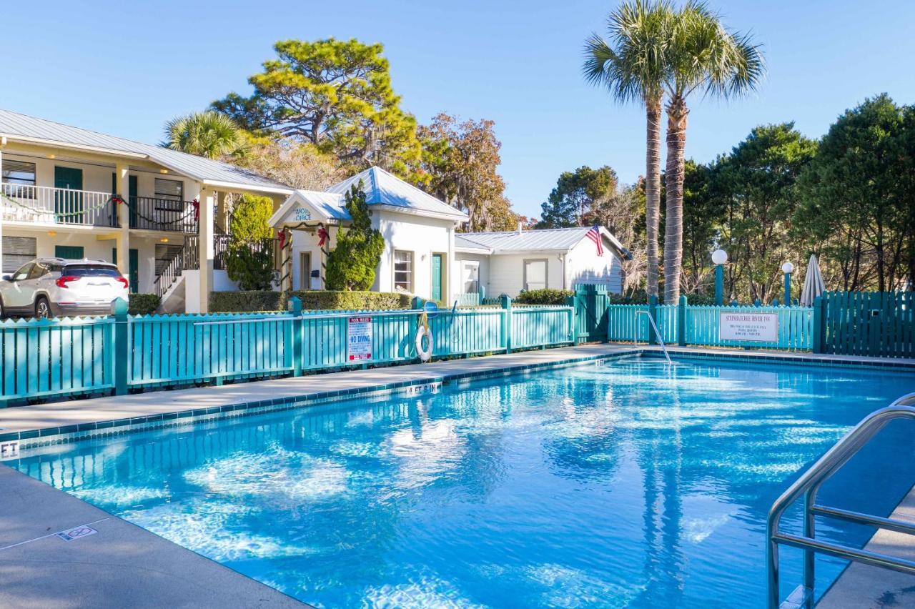 Steinhatchee River Inn And Marina Exterior photo